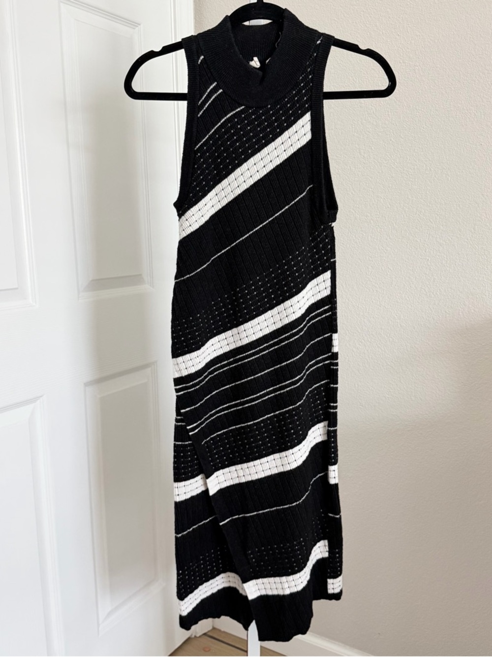 Anthropologie Moth Asymmetric Striped Knit Midi Dress Sleeveless Black White XS - Picture 5 of 9